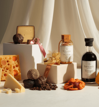 7 Delicious Gourmet Gifts Foodies Drool Over